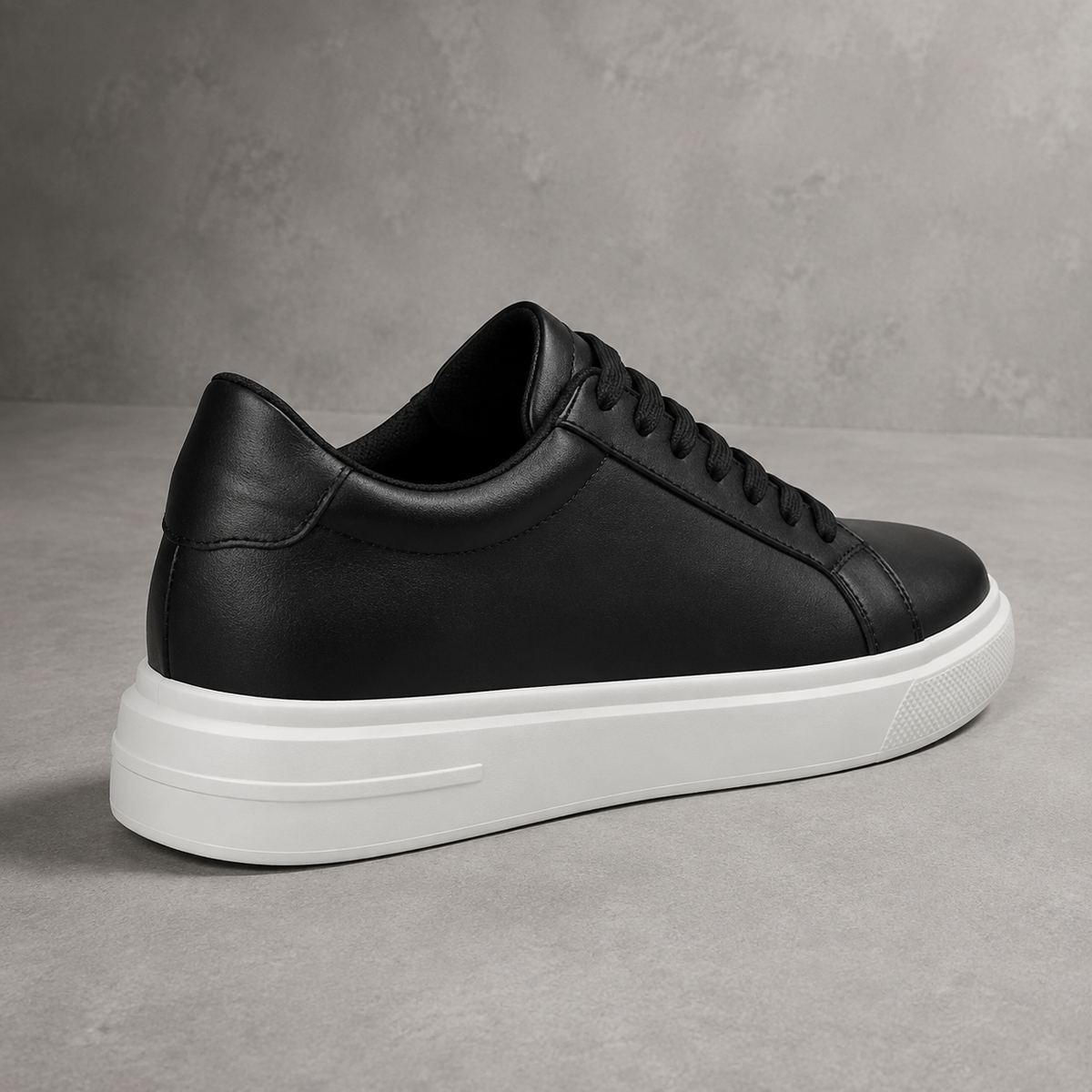 SNEAKER MINIMALISTA +8CM